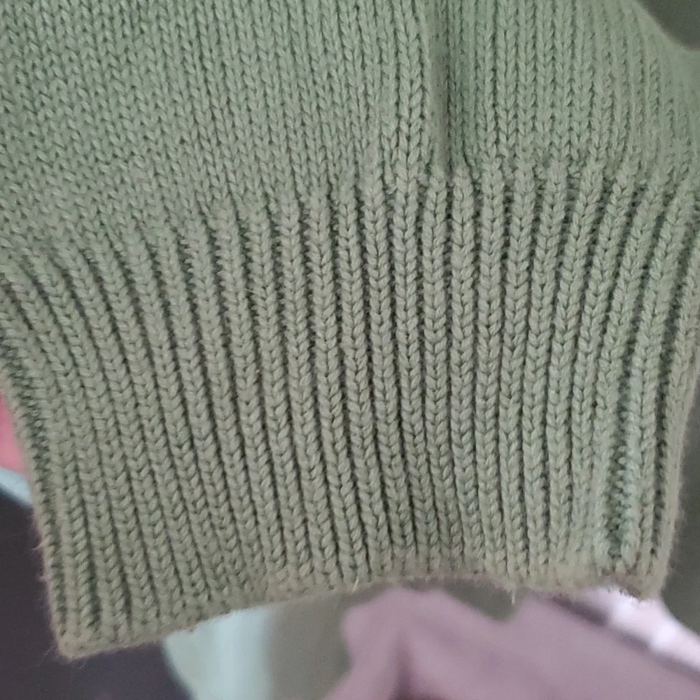 Orvis Sweater - Picture 2 of 9